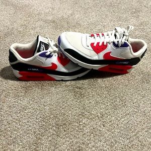 Nike Air Max - White Purple Red - Mens 10